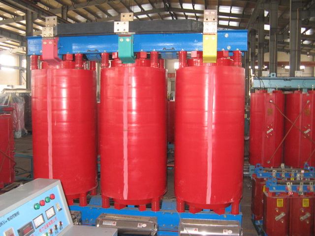 新疆1000KVA干式变压器
